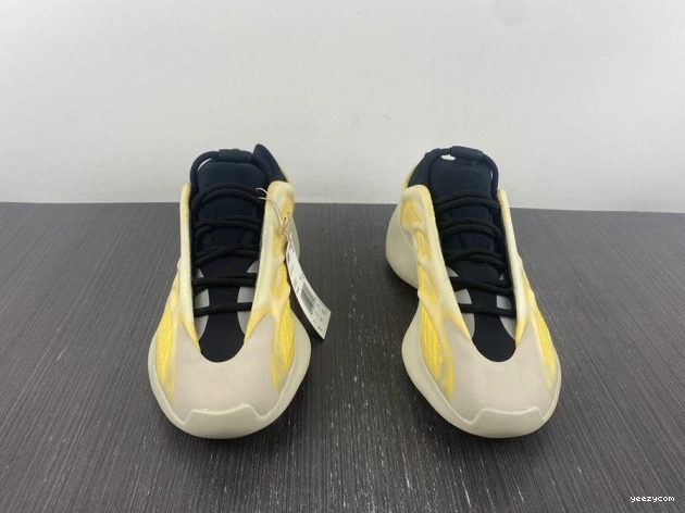 Adidas V3 HP5425 Mono 700 Yeezy Safflower 0729